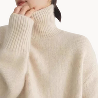 Women's Cashmere Roll Neck Jumper – Relaxed Fit – Beige