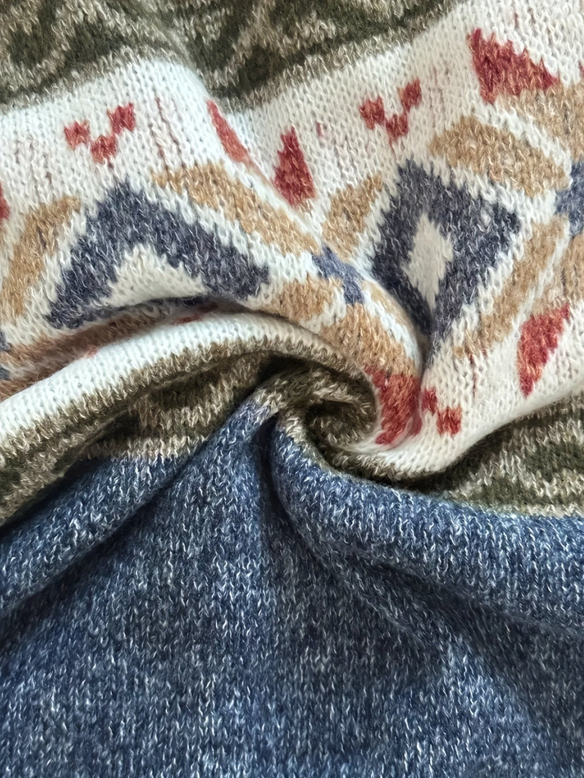 Women's Geometric Pattern Button-Front Cardigan