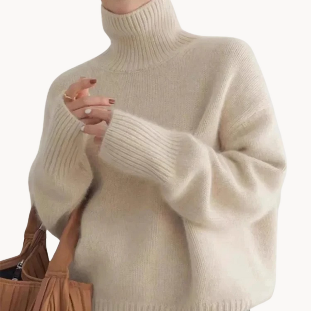 Women's Cashmere Roll Neck Jumper – Relaxed Fit