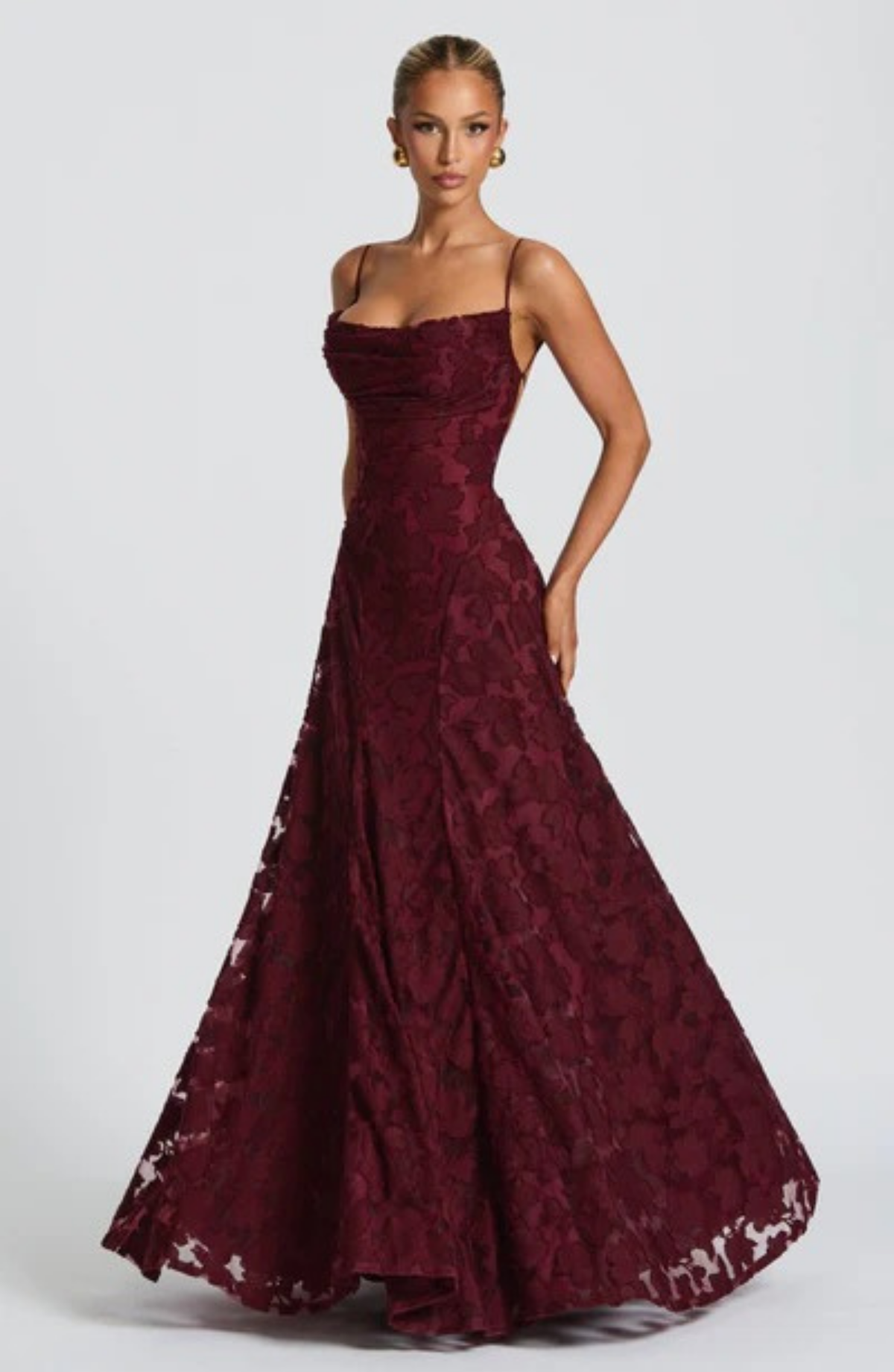 Crimson Midi Dress in Soft Fabric - Elegant Evening Wear for Special Occasions