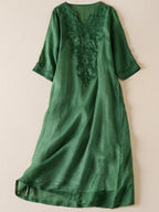 Garden Embroidery Midi Dress in Cotton for Casual Spring Outings
