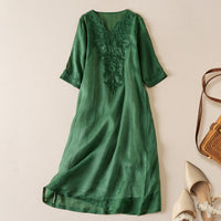 Garden Embroidery Midi Dress in Cotton for Casual Spring Outings