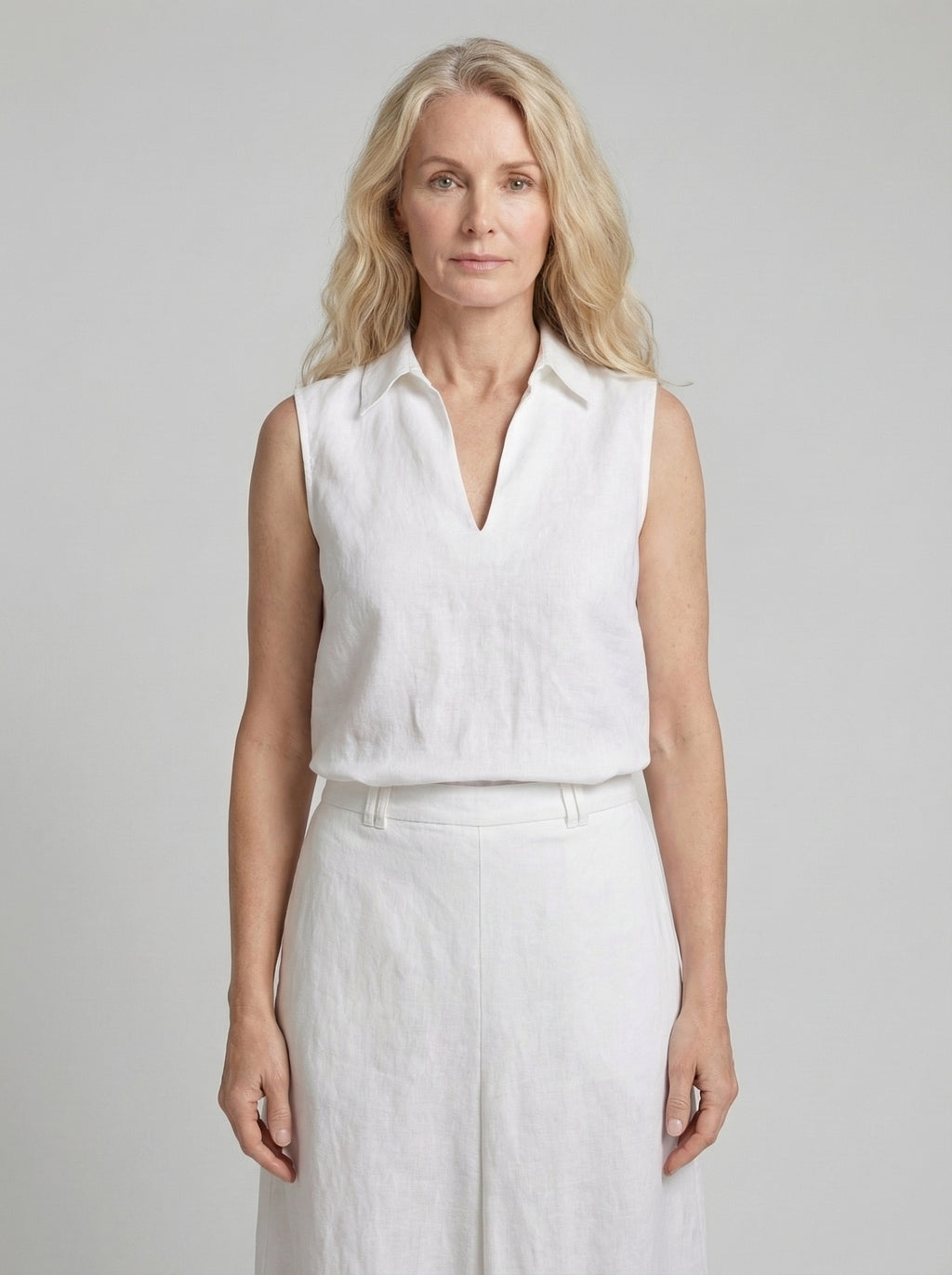 Linen Women's Co-ord Set: Sleeveless V-Neck Top & Skirt for Casual Wear