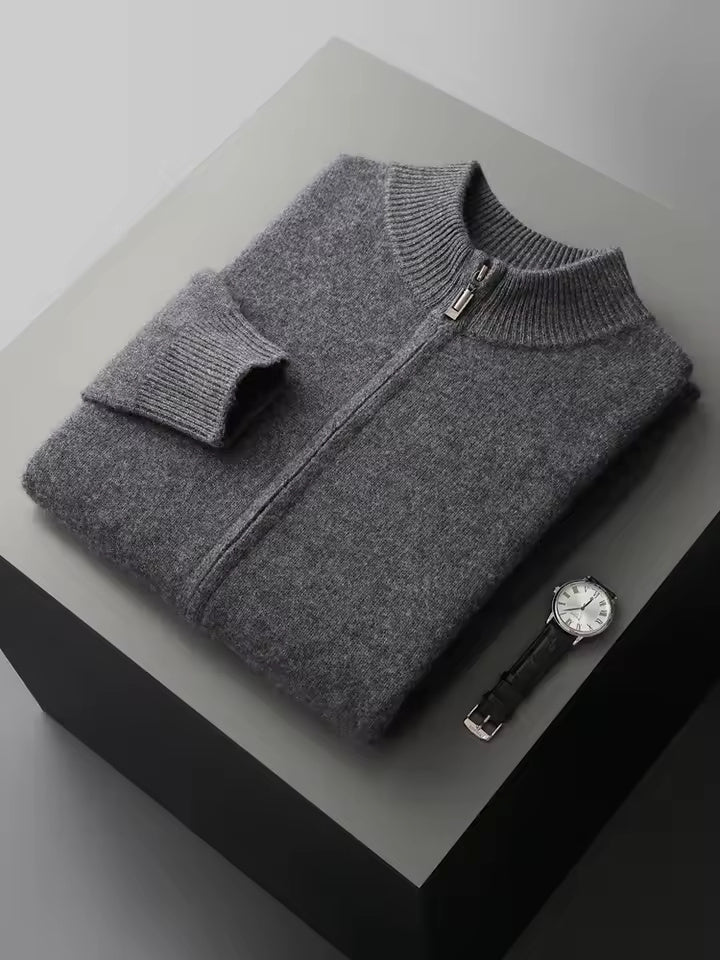 Merino Wool Tracksuit - Soft Athletic Wear for Sports and Leisure - Comfortable Fit for Active Lifestyle