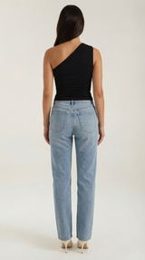 Sleeveless One-Shoulder Top in Soft Fabric - Casual Chic Blouse for Women - Perfect for Day or Night Out