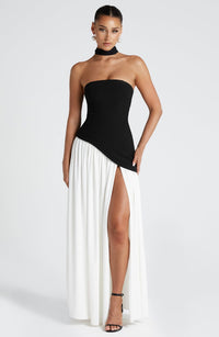 Strapless Lightweight Maxi Dress for Summer Events and Casual Outings
