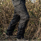 Tactical Cargo Trousers for Outdoor Activities - Durable Fabric, Multi-Pocket Design