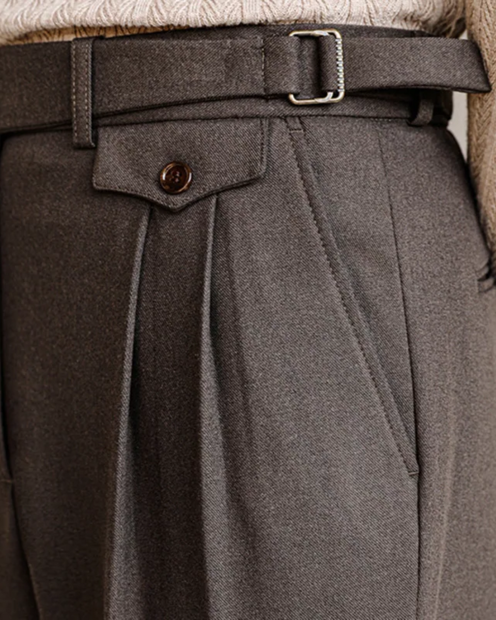 Women's Pleated Straight-Leg Trousers – Office & Casual