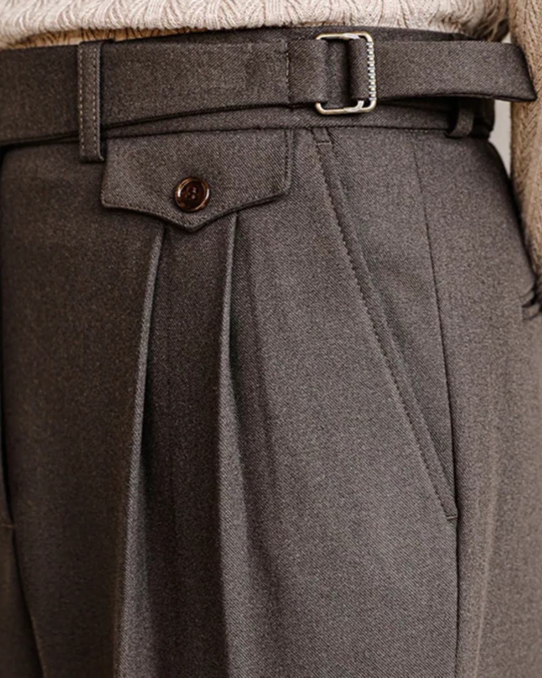 Women's Pleated Straight-Leg Trousers – Office & Casual