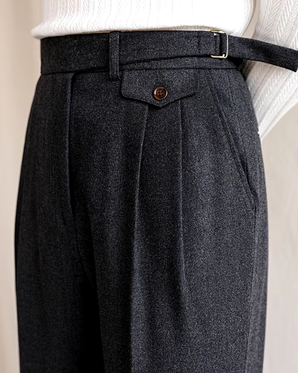 Women's Pleated Straight-Leg Trousers – Office & Casual – Dark Gray