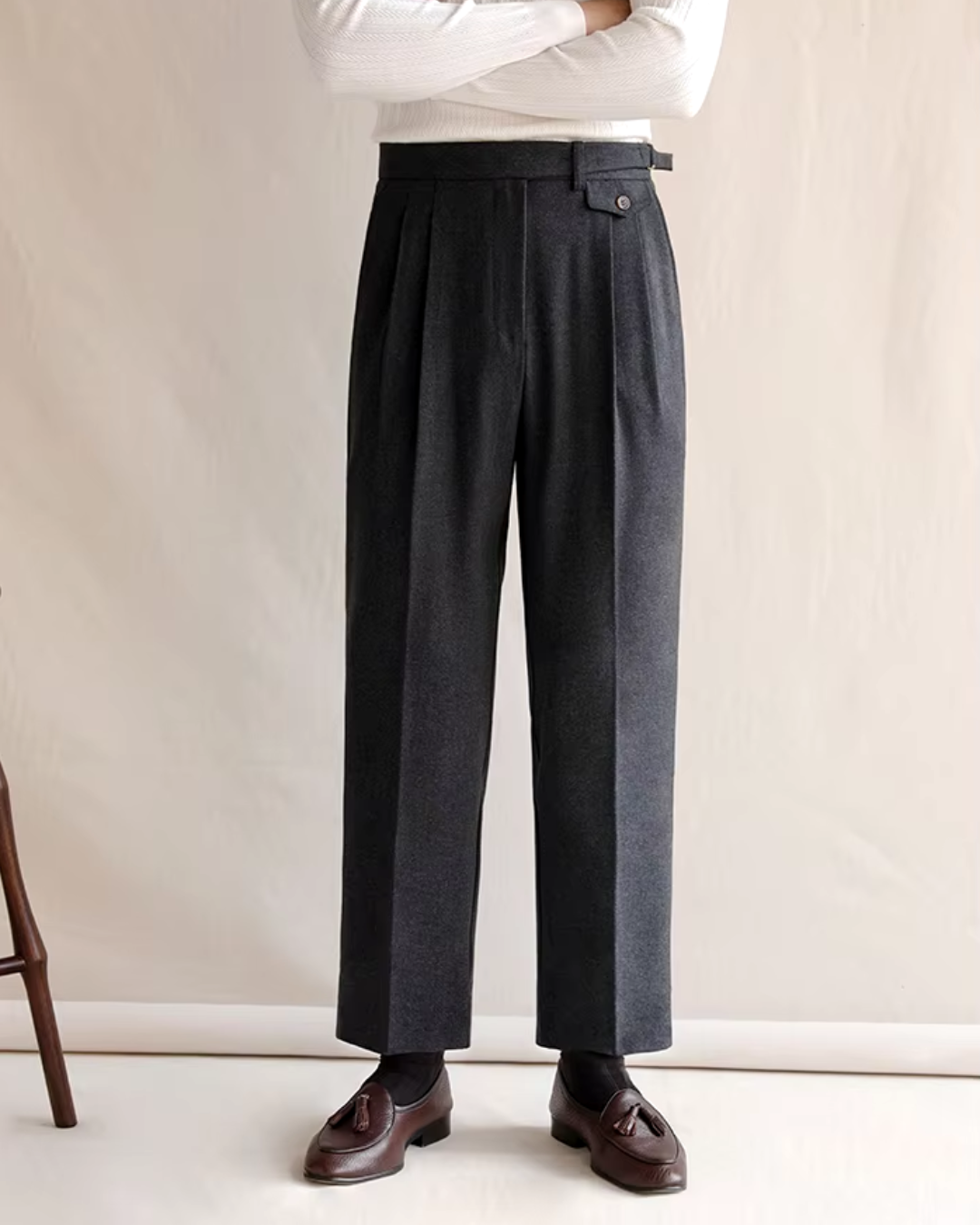 Women's Pleated Straight-Leg Trousers – Office & Casual