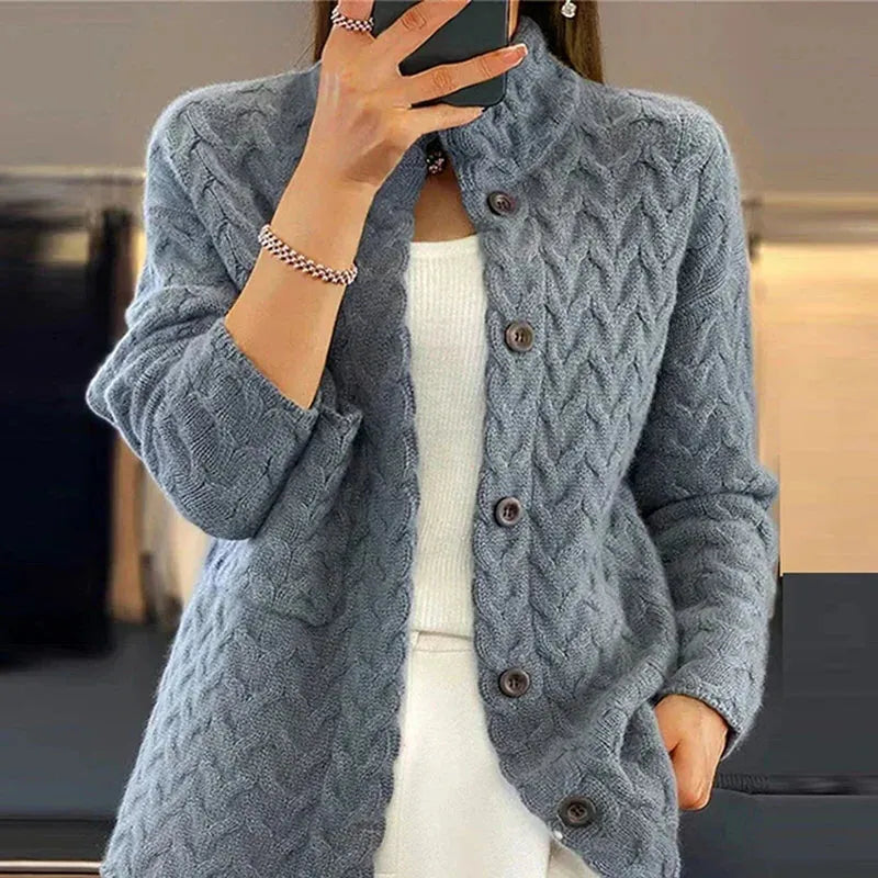 Women's Classic Knitted Cardigan – Everyday Layering – Blue