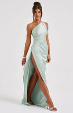 Satin Evening Dress for Women - Elegant Formal Wear for Special Occasions