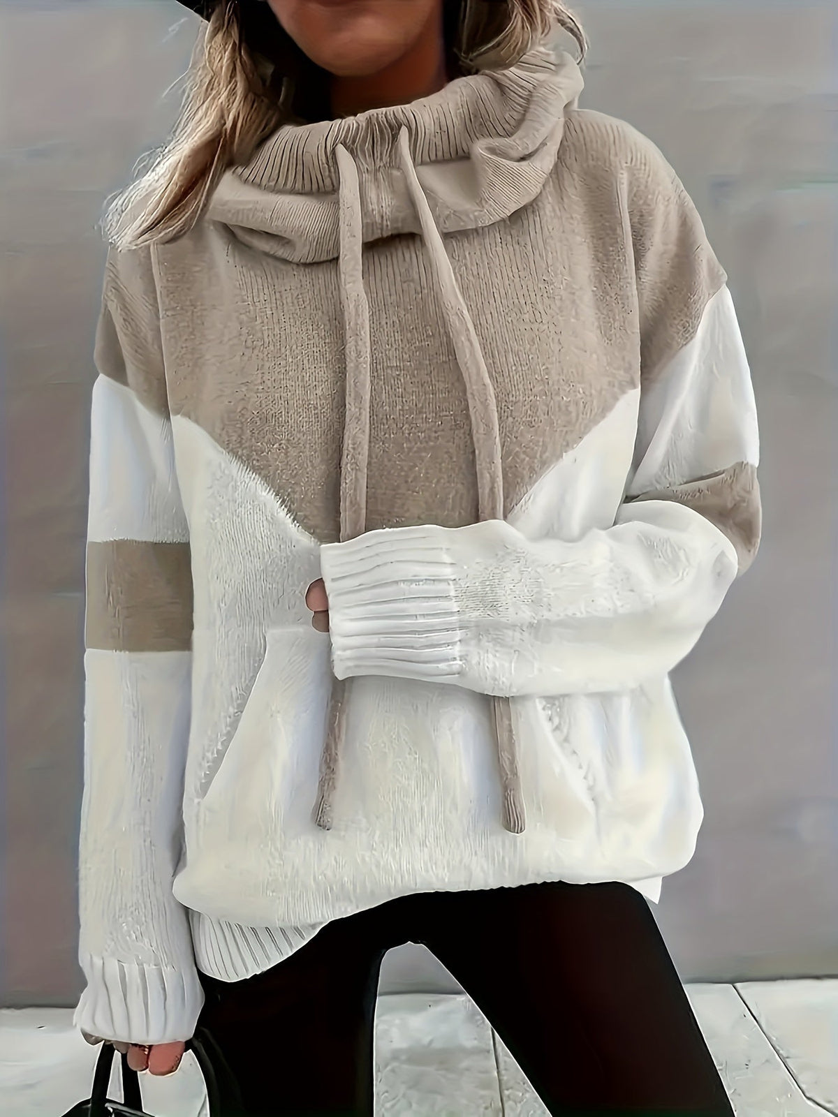 Women's Two-Tone Hooded Pullover – Khaki